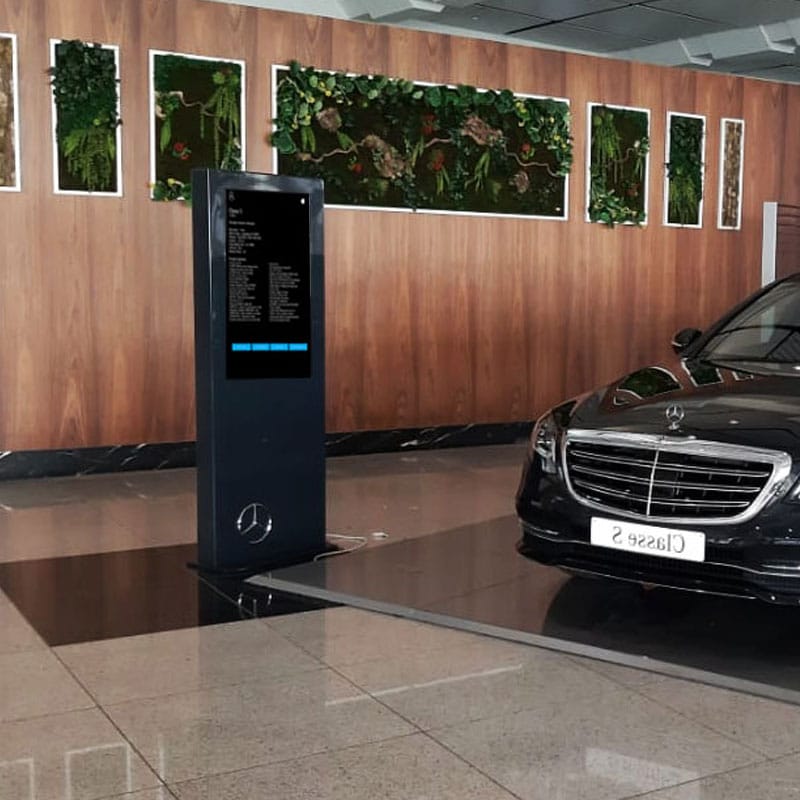 totem mercedes copie