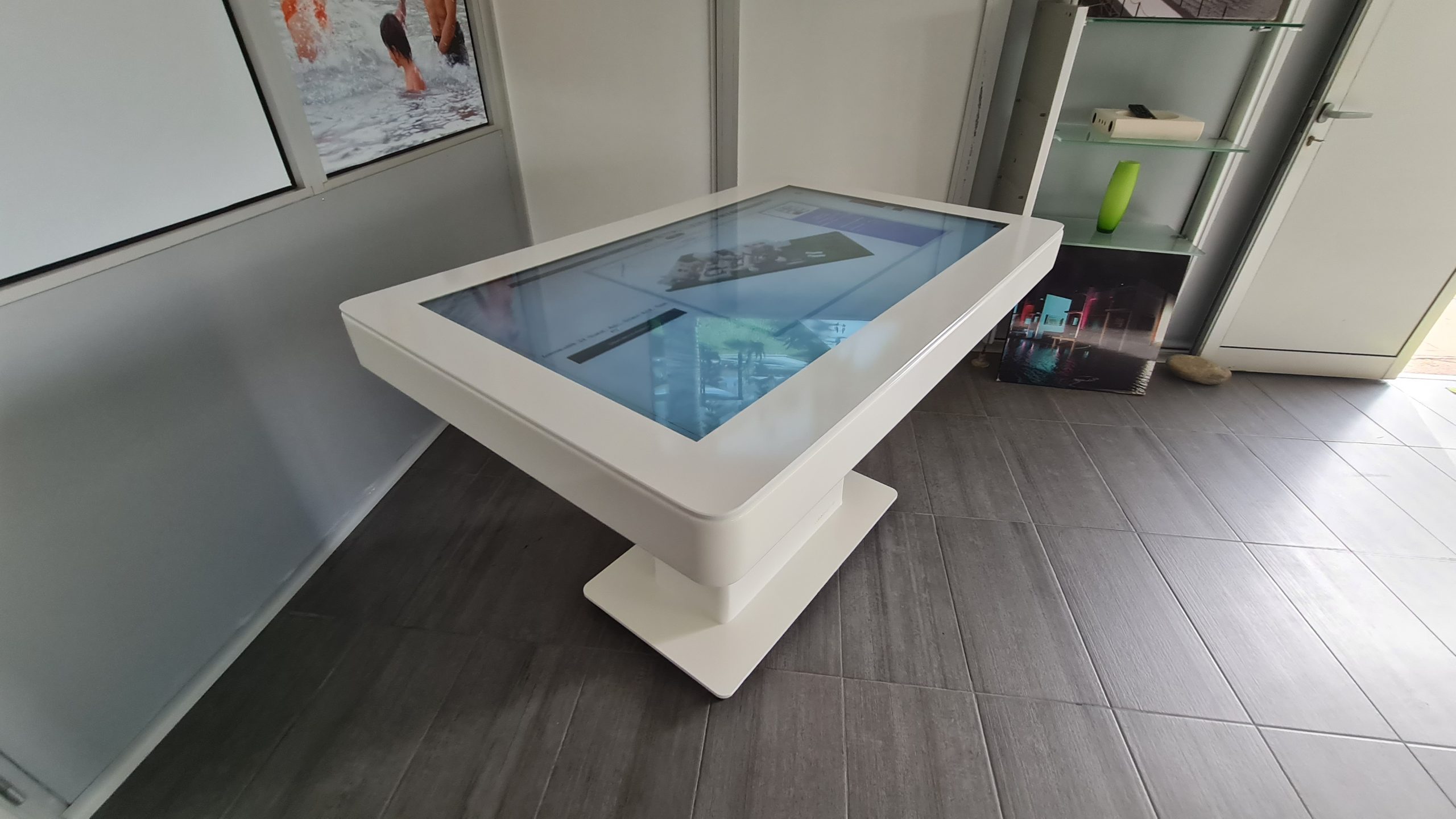 table tactile immobilier