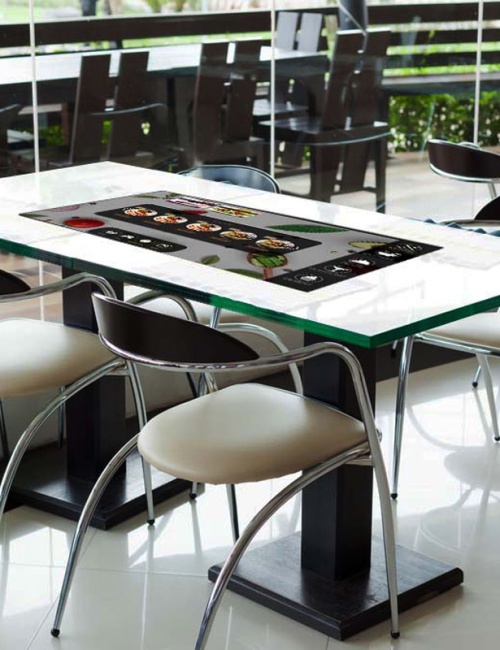 table restaurant1 500x650 1