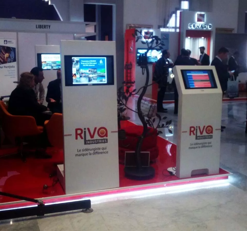 borne-information-tactile-1 borne d'information pour Riva Industries